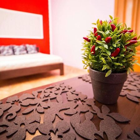 Apartment On Teatralna 7 Lviv Luaran gambar