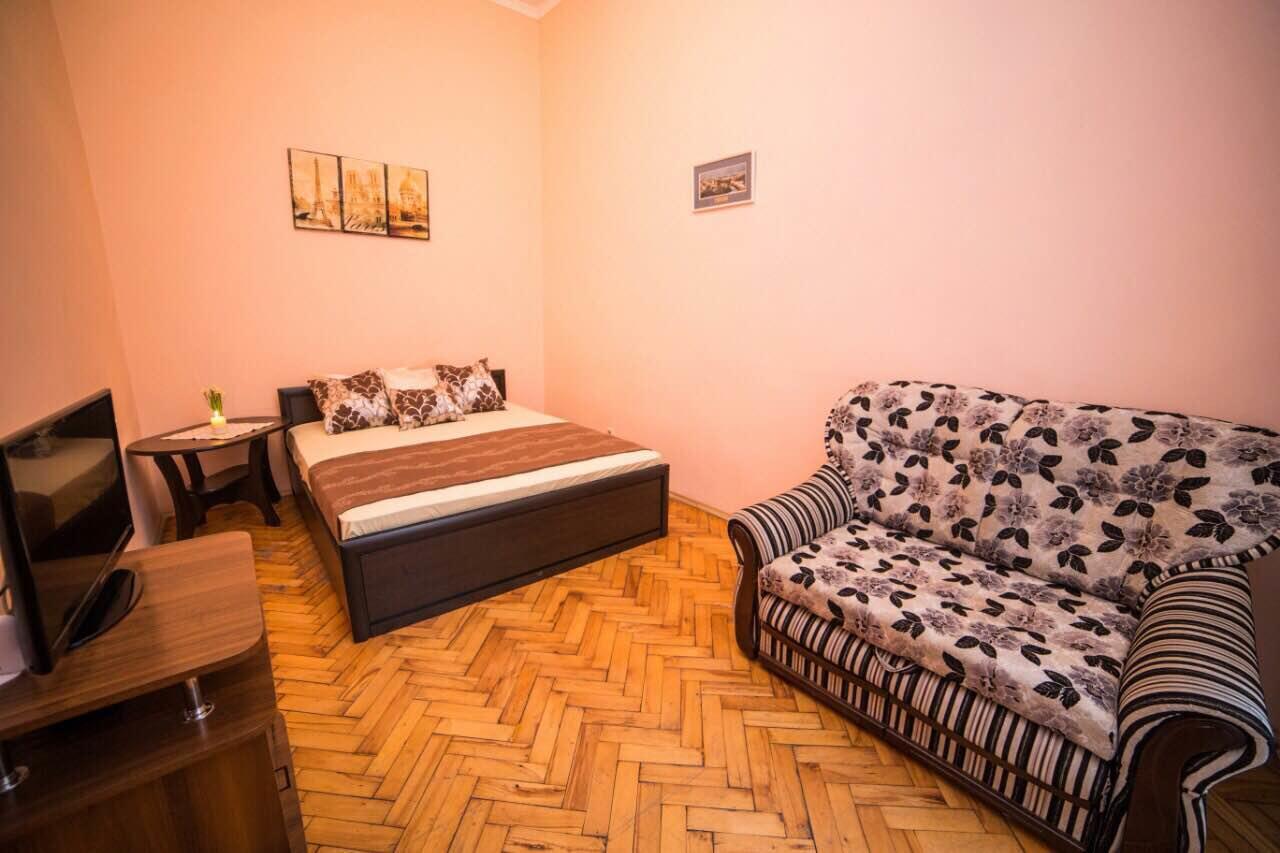 Apartment On Teatralna 7 Lviv Luaran gambar