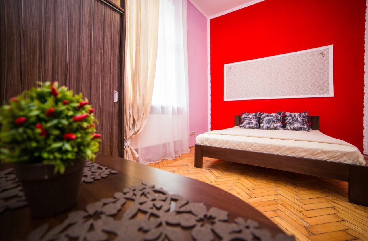 Apartment On Teatralna 7 Lviv Luaran gambar